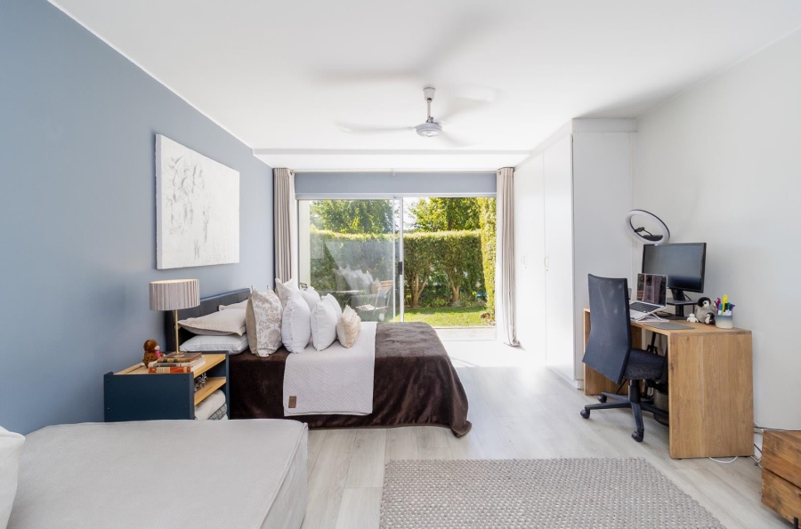 To Let 0 Bedroom Property for Rent in Vredehoek Western Cape